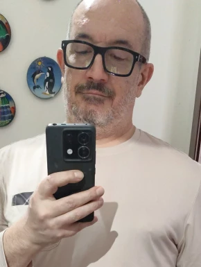 Foreign men for dating