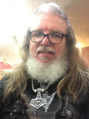 American men looking for love