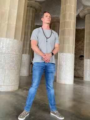 Finish men looking for love