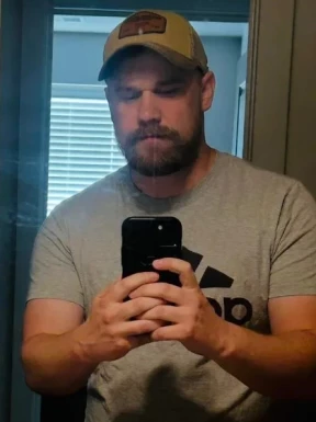 Finish men looking for love