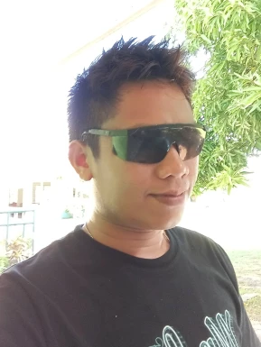 Foreign men for dating