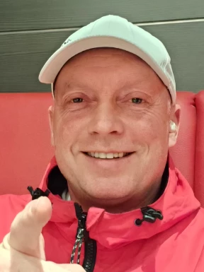 Foreign men for dating