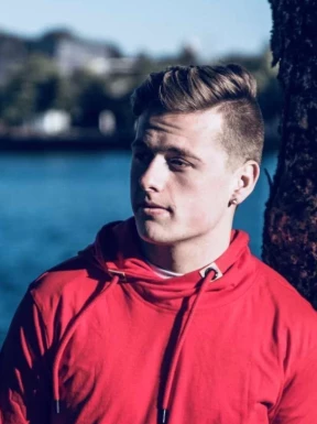 Foreign men for dating