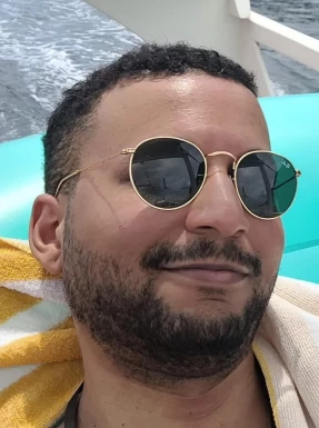 Spanish men looking for love